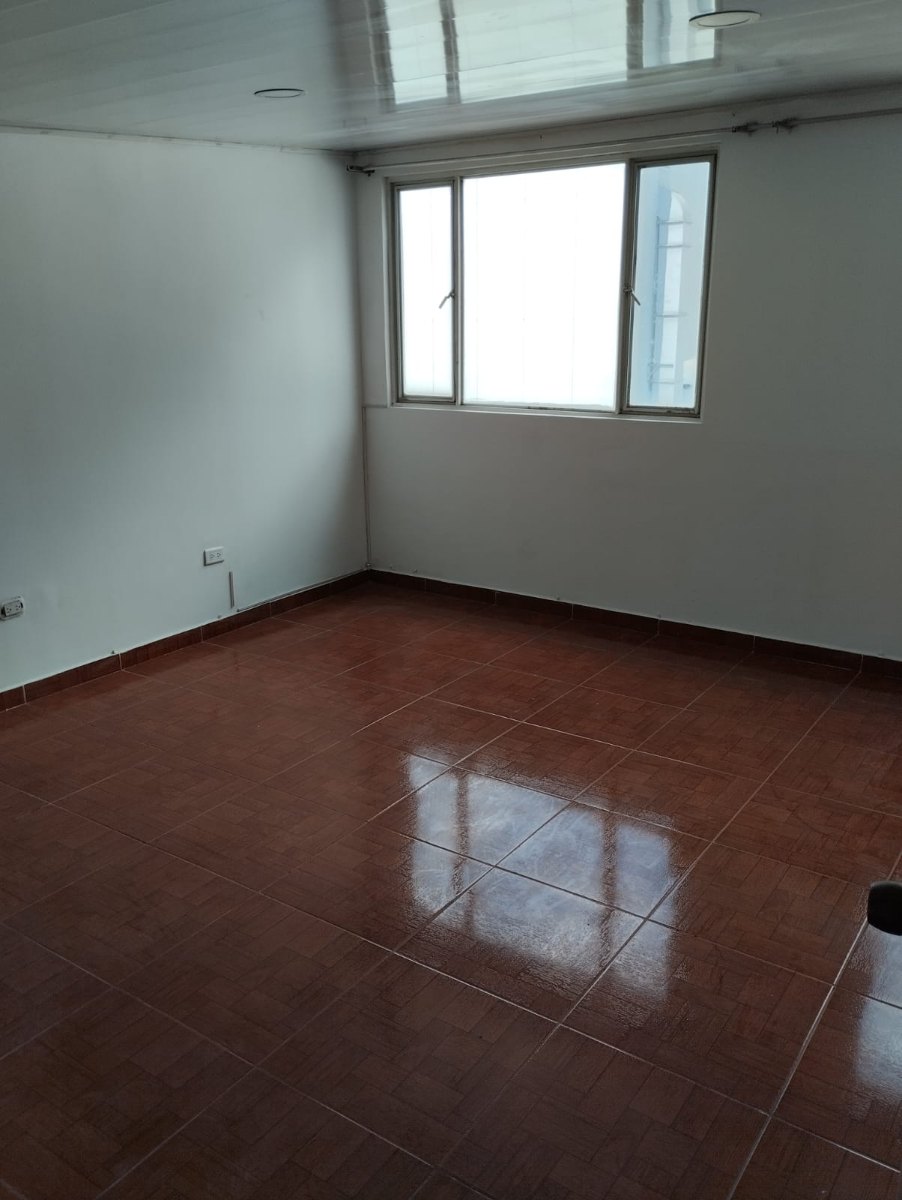 Cl. 2c #29-67, Bogotá, Colombia 5